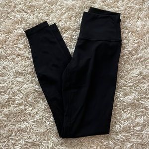 Lululemon Wunder Under 28”